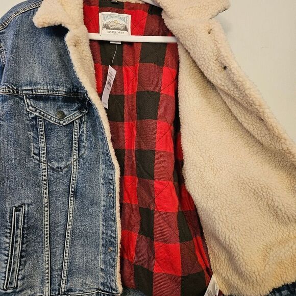 AE Denim Sherpa Jacket - Picture 4 of 11